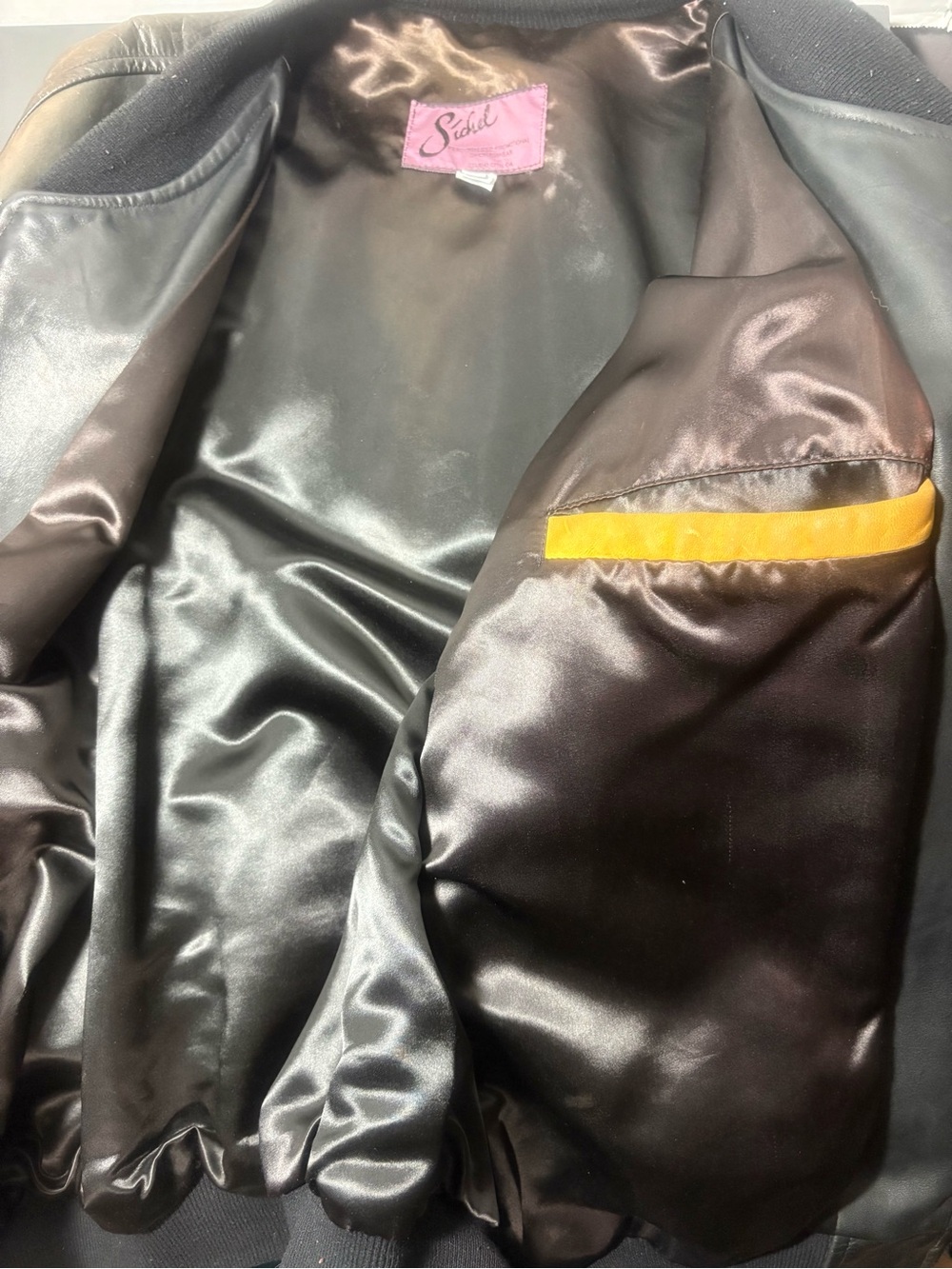 SICHEL Vintage Universal City Employee Black Leather Bomber with Yellow Sleeves - Picture 6 of 11